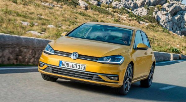 Volkswagen Golf 10 coches más vendidos de 2017