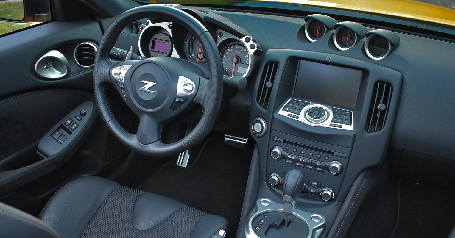 Interior del Nissan 370Z Roadster