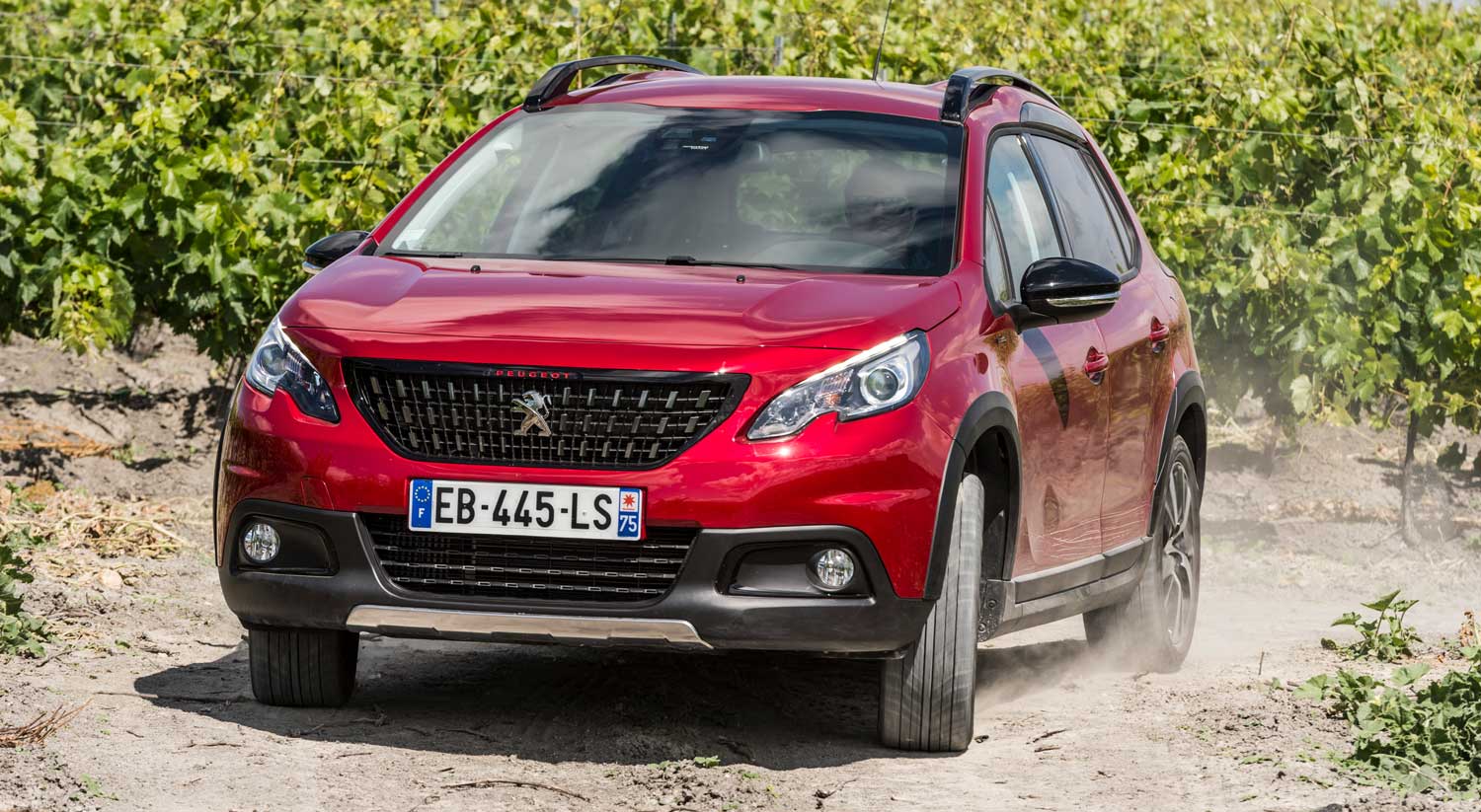 Peugeot 2008 Signature: más equipamiento de serie