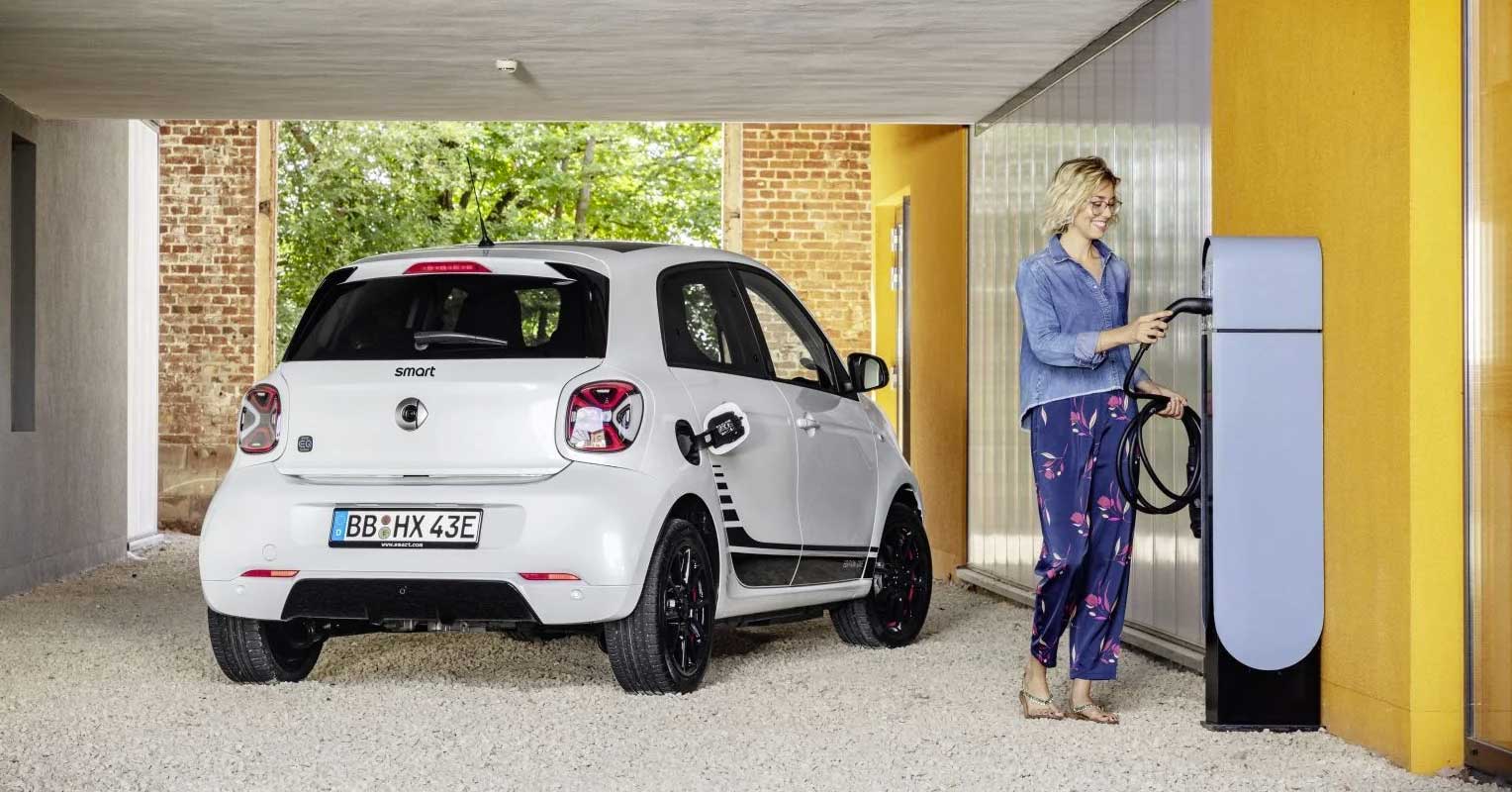 Lanzamiento: Smart ForTwo y ForFour Play