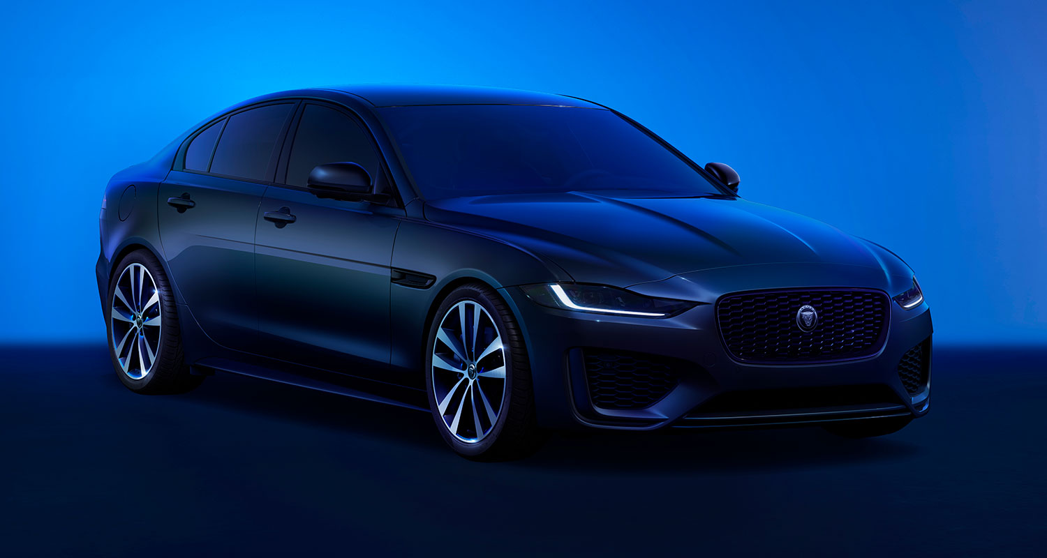 Jaguar XE 2023: motores, equipamiento y precios