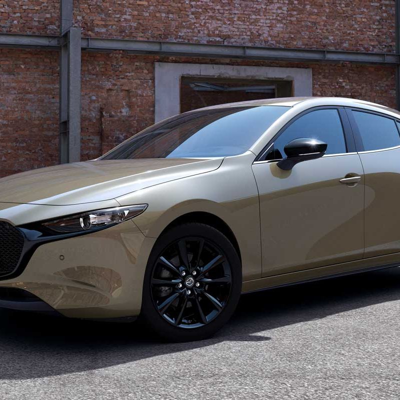 Mazda3 Nagisa: motores, equipamiento y precios - Carnovo
