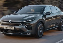 Citroën C5 X 2025: motores, equipamiento y precios