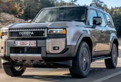 Toyota Land Cruiser Mild Hybrid: equipamiento y precios