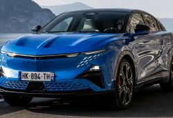 Alpine A390: motores, equipamiento y precios