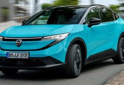 Nissan LEAF 2026: motores, equipamiento y precios