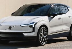 Volvo EX30 2027: motores, equipamiento y precios