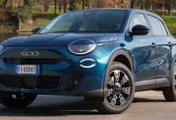 FIAT 600: motores, equipamiento y precios