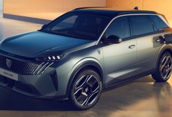 Peugeot 5008 PHEV: motores, equipamiento y precios