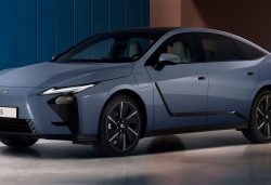 Lexus ES 2027: motores, equipamiento y precios