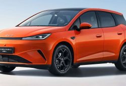 BYD Dolphin G DM-i: motores, equipamiento y precios
