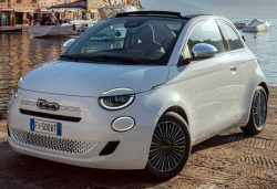 Fiat 500 Hybrid Dolcevita: equipamiento y precios