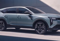 Dacia Striker 2027: motores, equipamiento y precios