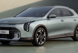 KIA XCeed 2027: motores, equipamiento y precios