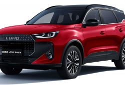 EBRO s700 PHEV 2027: motores, equipamiento y precios